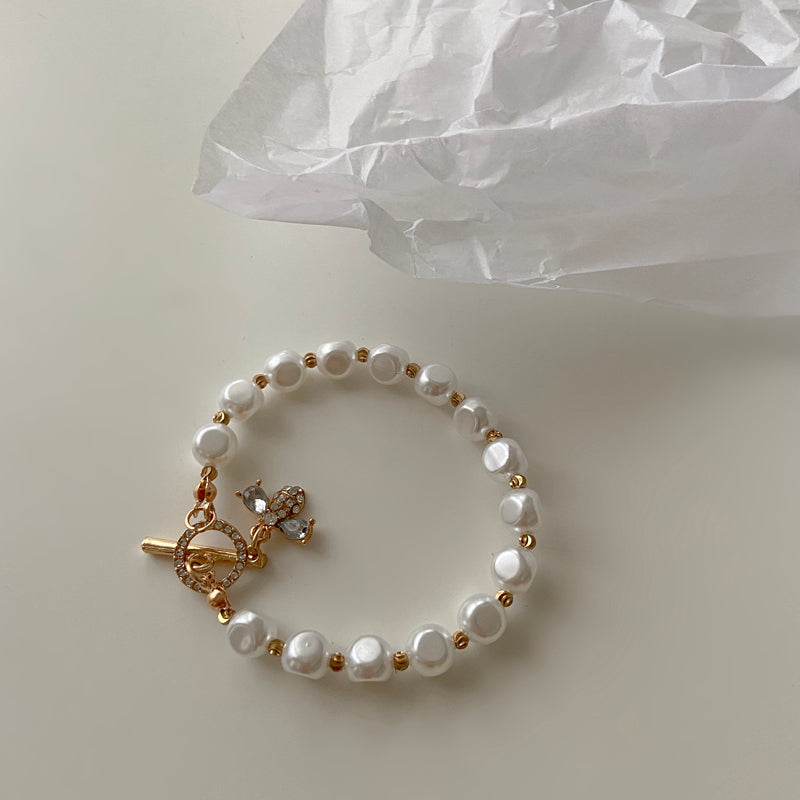 Rémy Pearl Pendant Bracelet