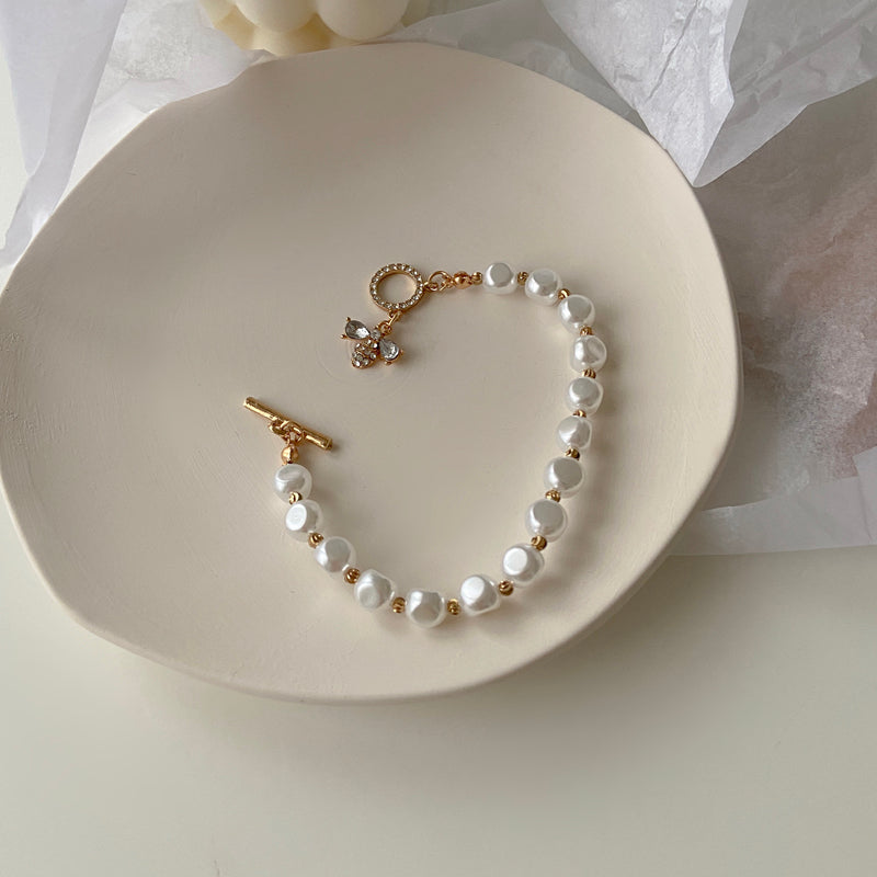 Rémy Pearl Pendant Bracelet