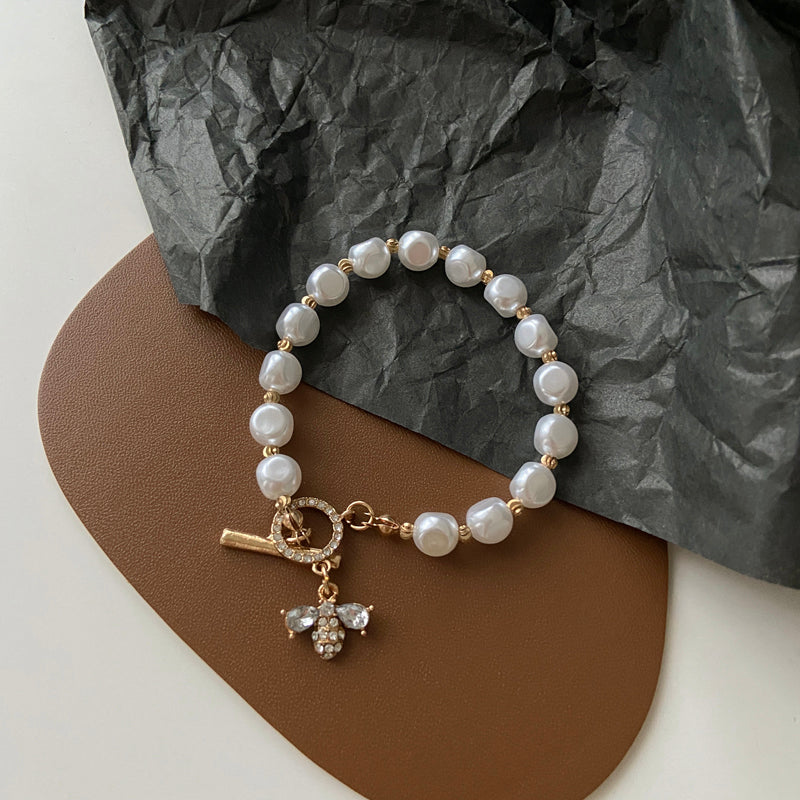 Rémy Pearl Pendant Bracelet